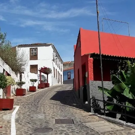 Casa Piedra Bermeja